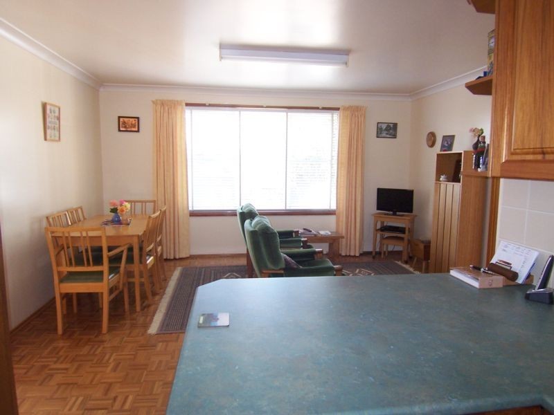 27 Hoddle Avenue, Goulburn NSW 2580