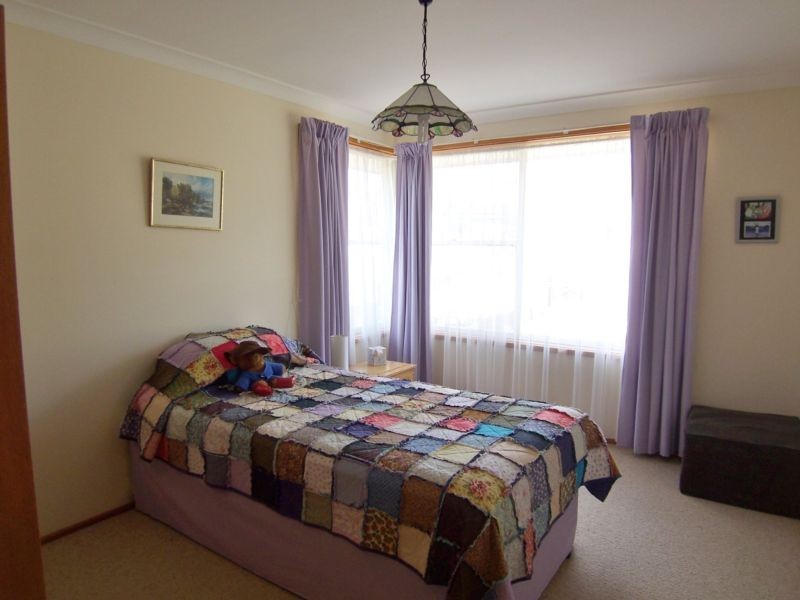 27 Hoddle Avenue, Goulburn NSW 2580