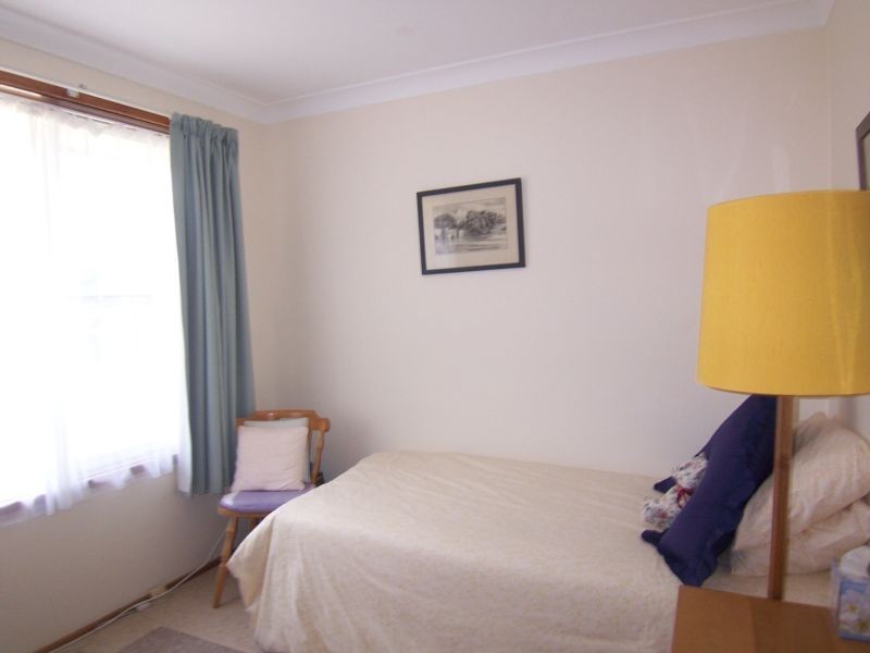 27 Hoddle Avenue, Goulburn NSW 2580