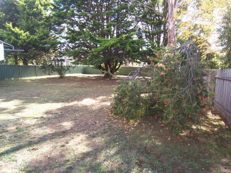 27 Hoddle Avenue, Goulburn NSW 2580