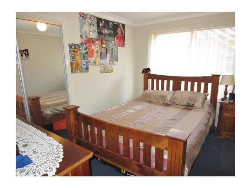 8 James Place, Goulburn NSW 2580