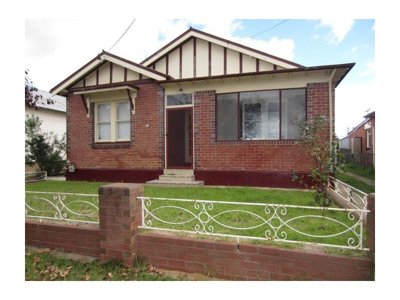 44 Park Street, Goulburn NSW 2580