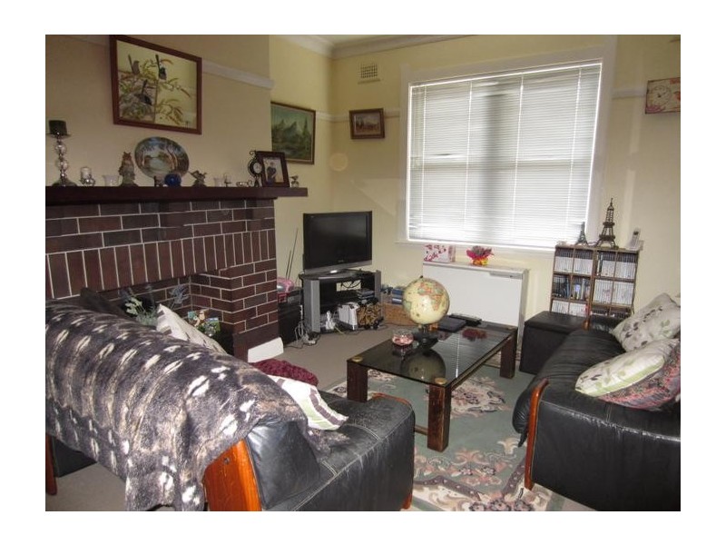 44 Park Street, Goulburn NSW 2580