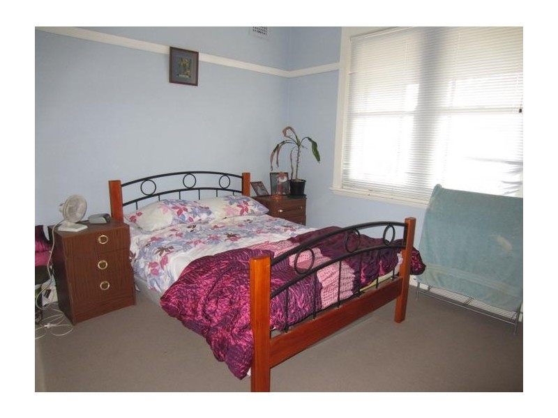 44 Park Street, Goulburn NSW 2580