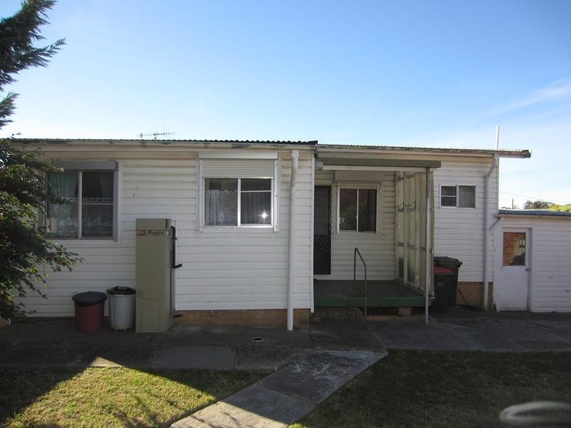 4 Betts Street, Goulburn NSW 2580