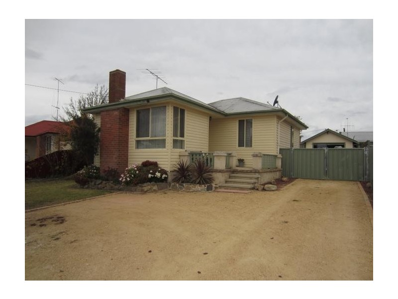 38 Churchill Street, Goulburn NSW 2580
