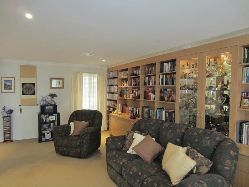 10 Clancy Place, Goulburn NSW 2580