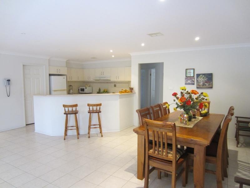 10 Clancy Place, Goulburn NSW 2580