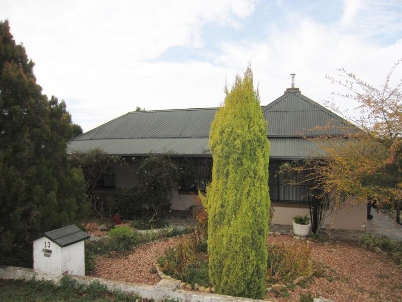 13 Fitzroy Street, Goulburn NSW 2580