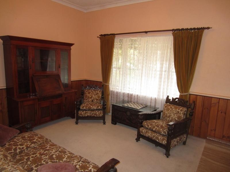 13 Fitzroy Street, Goulburn NSW 2580