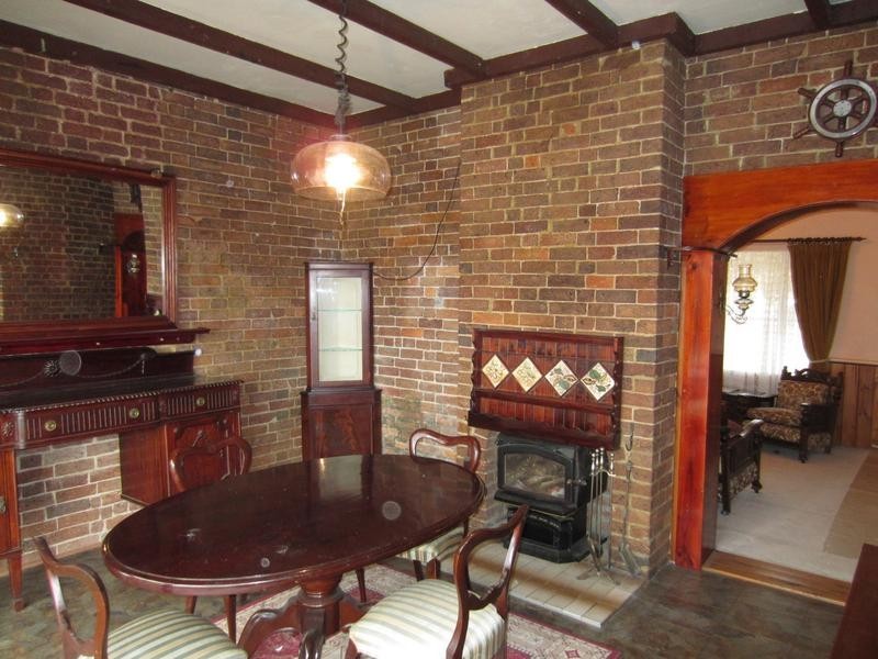 13 Fitzroy Street, Goulburn NSW 2580