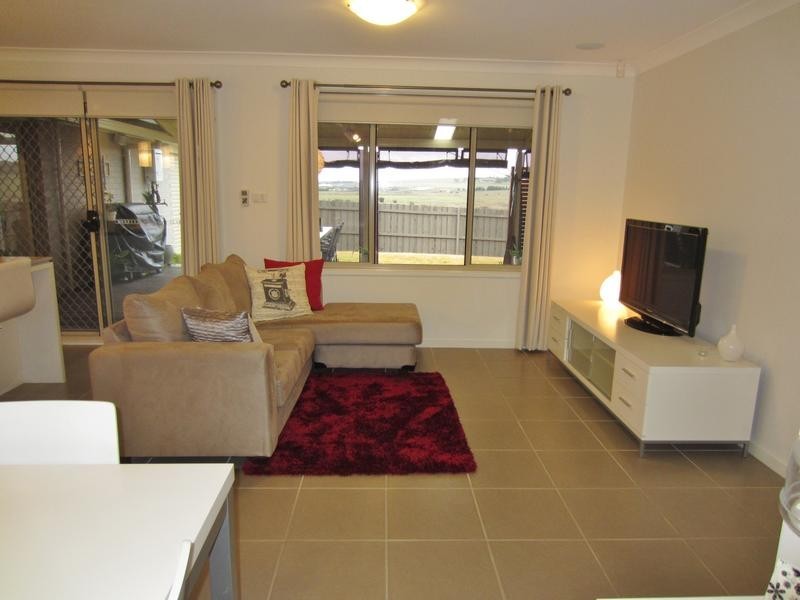 16 Brennan Drive, Goulburn NSW 2580