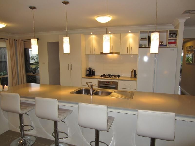 16 Brennan Drive, Goulburn NSW 2580