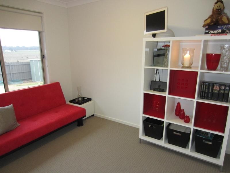 16 Brennan Drive, Goulburn NSW 2580