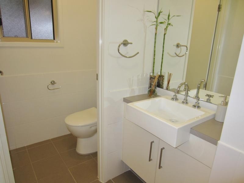 16 Brennan Drive, Goulburn NSW 2580