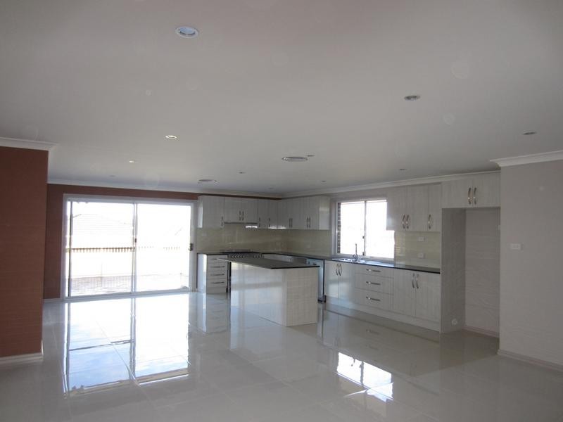 113 Gibson Street, Goulburn NSW 2580