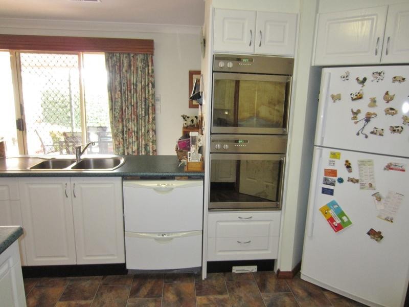 17 Chantilly Court, Goulburn NSW 2580