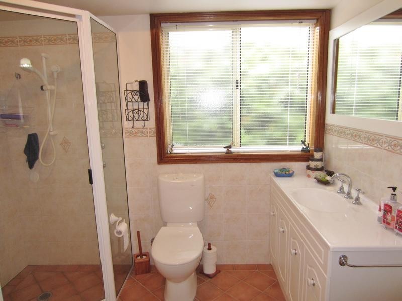 17 Chantilly Court, Goulburn NSW 2580