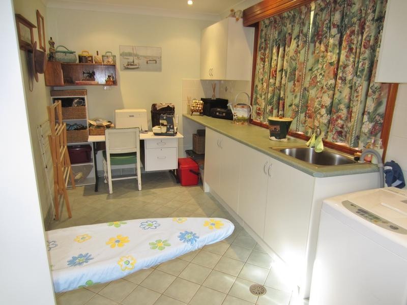 17 Chantilly Court, Goulburn NSW 2580