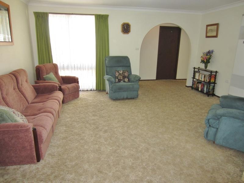 18 Ballanya Avenue, Goulburn NSW 2580