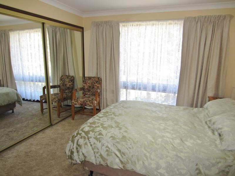 18 Ballanya Avenue, Goulburn NSW 2580