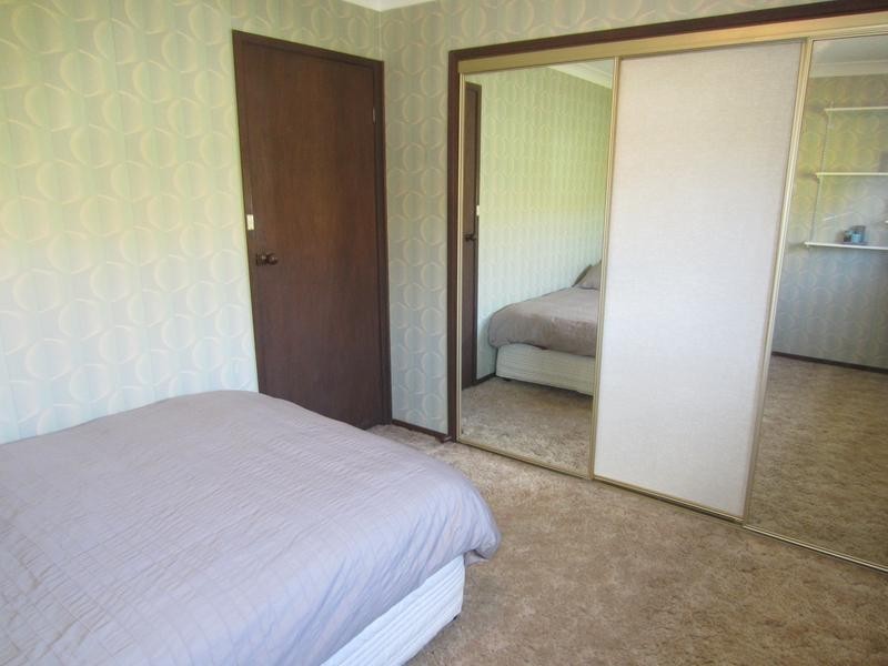 18 Ballanya Avenue, Goulburn NSW 2580