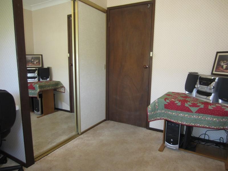 18 Ballanya Avenue, Goulburn NSW 2580