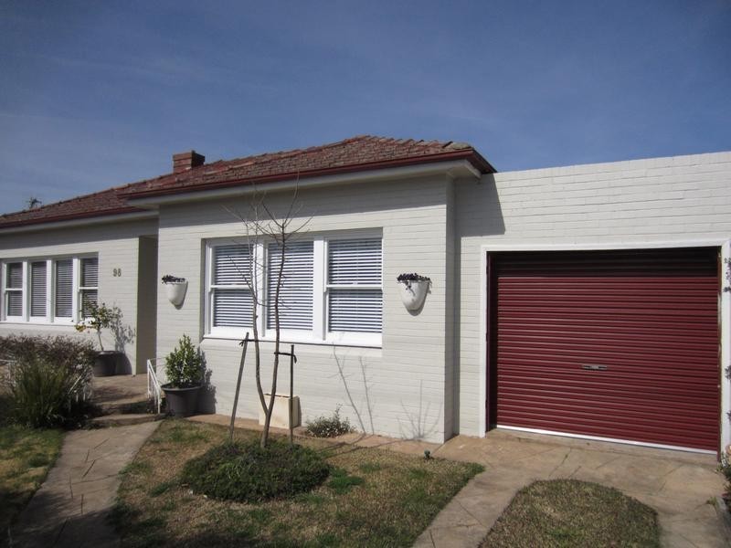98 Kinghorne Street, Goulburn NSW 2580