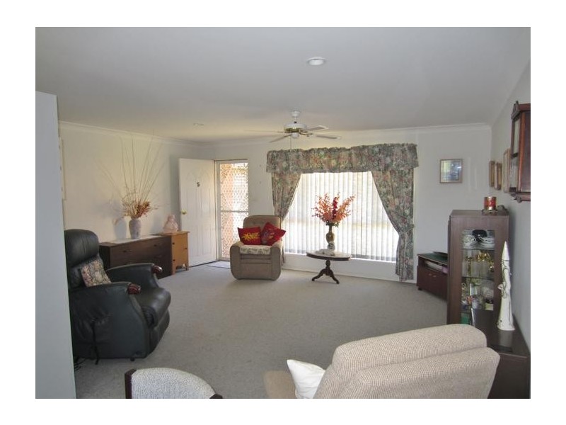 5 Parkside Place, Goulburn NSW 2580