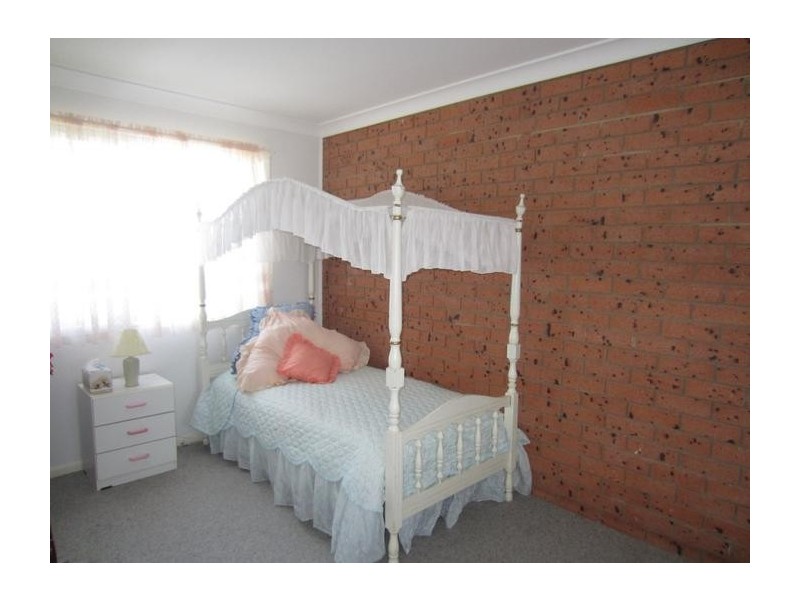 5 Parkside Place, Goulburn NSW 2580