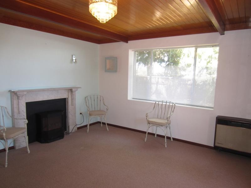 17 Hovell Street, Goulburn NSW 2580