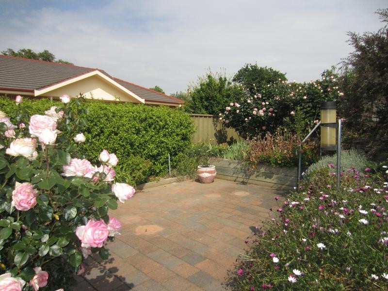 142 Bourke Street, Goulburn NSW 2580