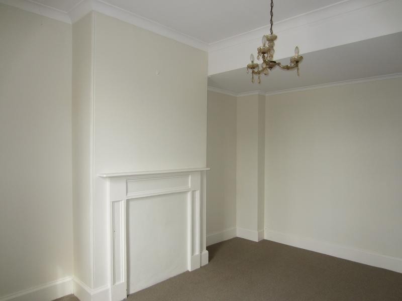 184 Sloane Street, Goulburn NSW 2580