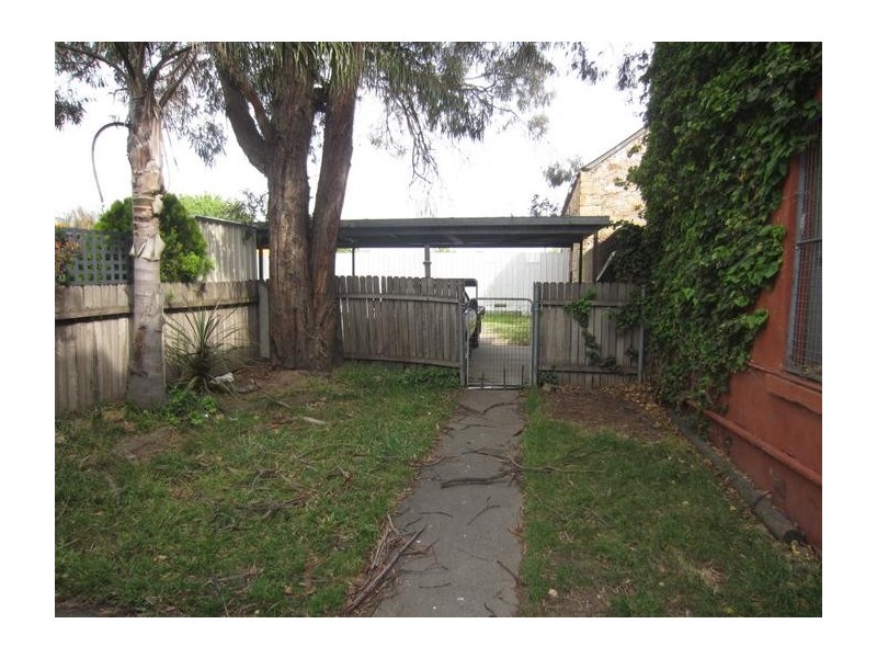 184 Sloane Street, Goulburn NSW 2580