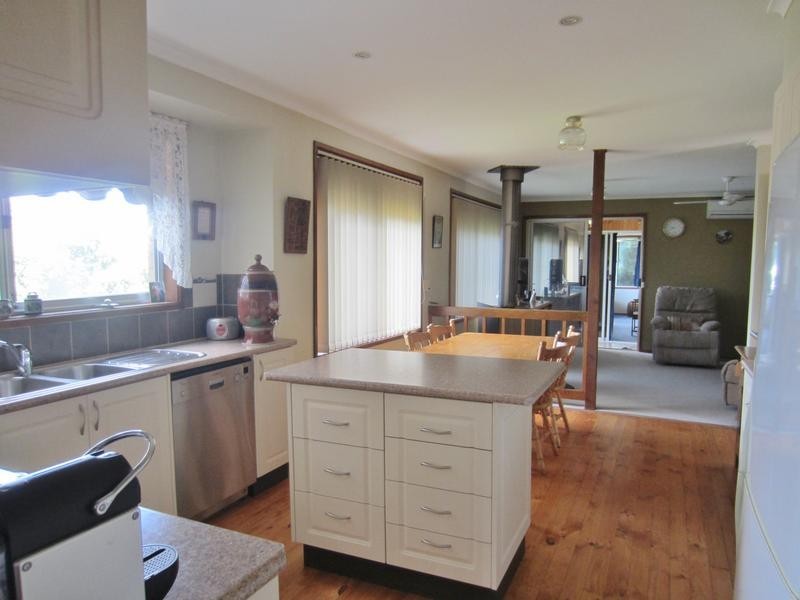 14 Ballanya Avenue, Goulburn NSW 2580