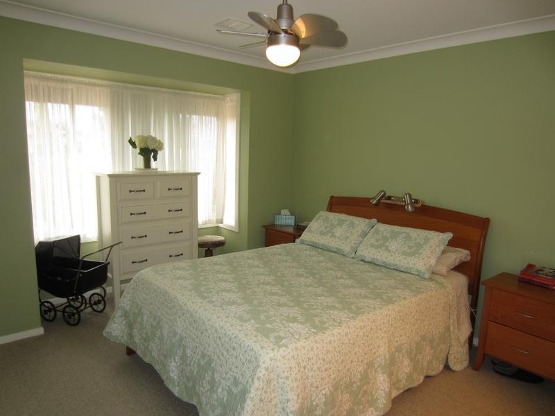 5 Oakwood Avenue, Goulburn NSW 2580