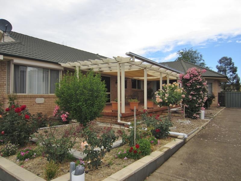 5 Oakwood Avenue, Goulburn NSW 2580