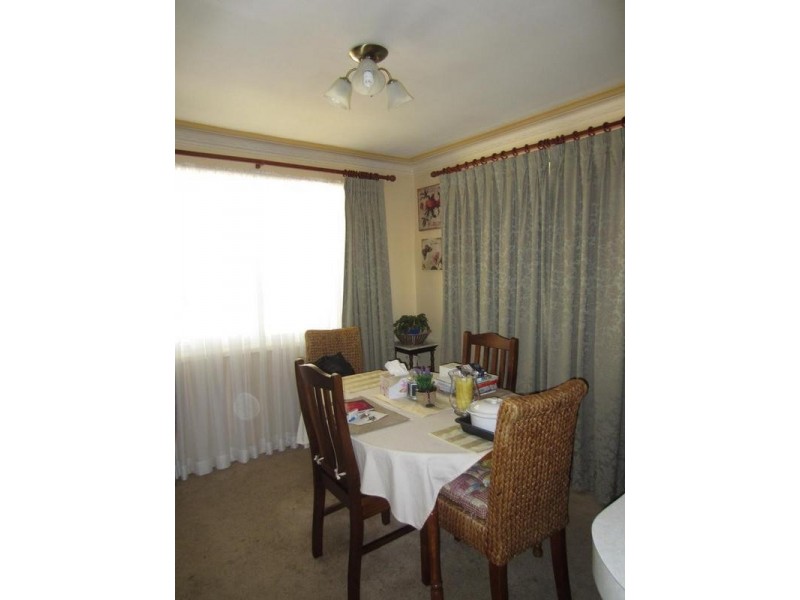 192 Clinton Street, Goulburn NSW 2580