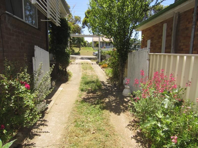 192 Clinton Street, Goulburn NSW 2580