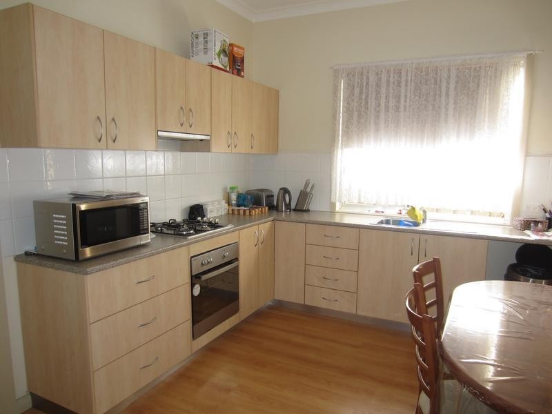 166 Clinton Street, Goulburn NSW 2580