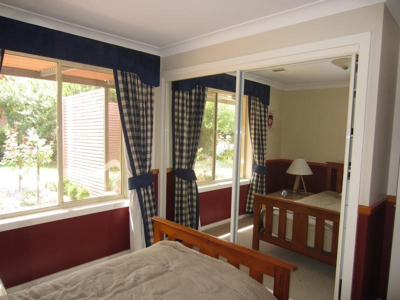 49 Chantilly Court, Goulburn NSW 2580