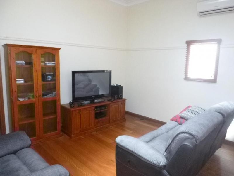 Unit 4B Hampshire Lane, Goulburn NSW 2580