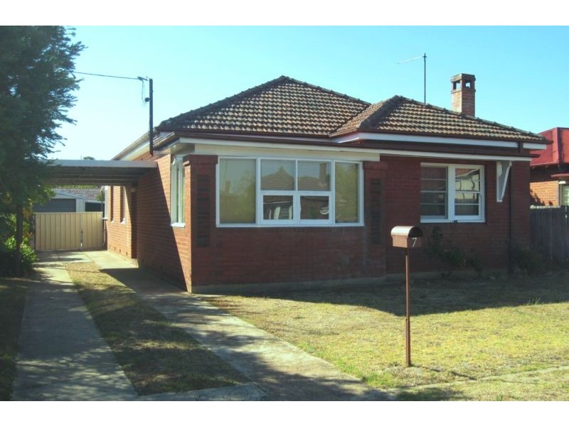 7 Prell Street, Goulburn NSW 2580