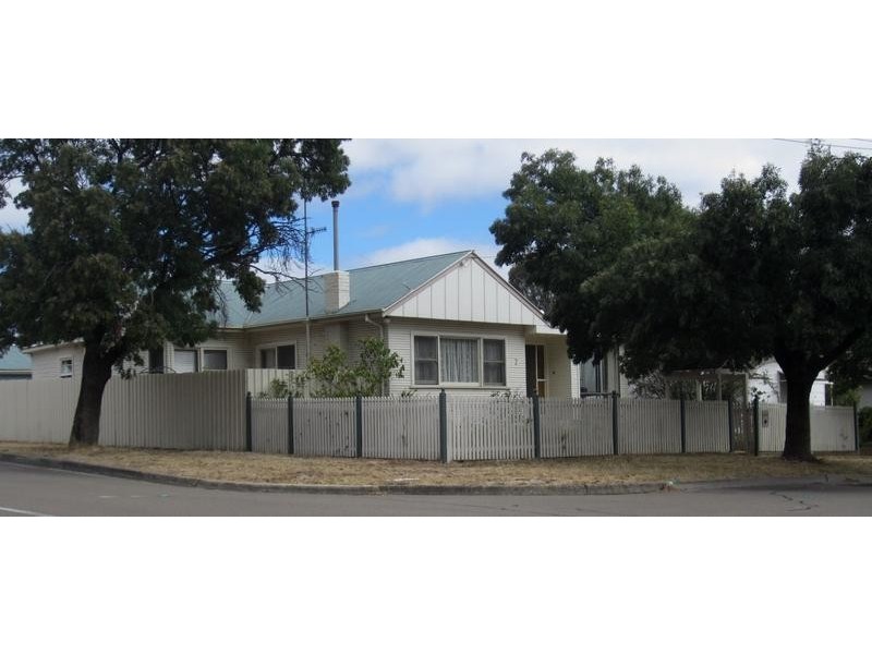 2 Francis Street, Goulburn NSW 2580