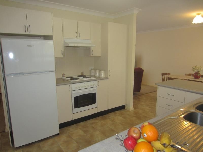 11 Amber Court, Goulburn NSW 2580