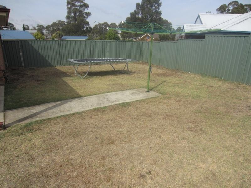 11 Amber Court, Goulburn NSW 2580