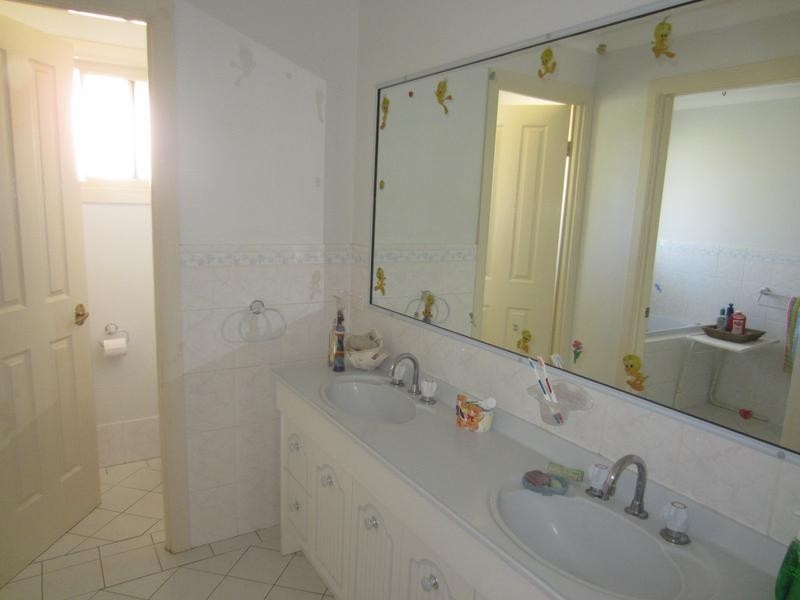 22 Endeavour Avenue, Goulburn NSW 2580