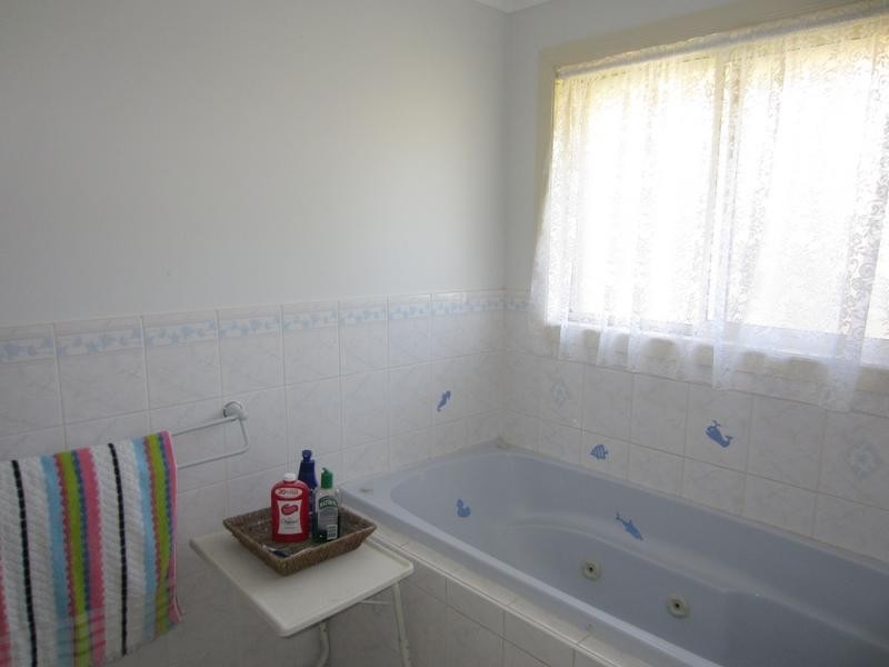 22 Endeavour Avenue, Goulburn NSW 2580