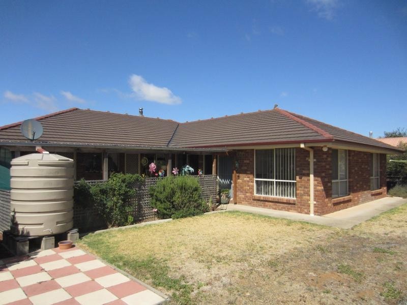 22 Endeavour Avenue, Goulburn NSW 2580