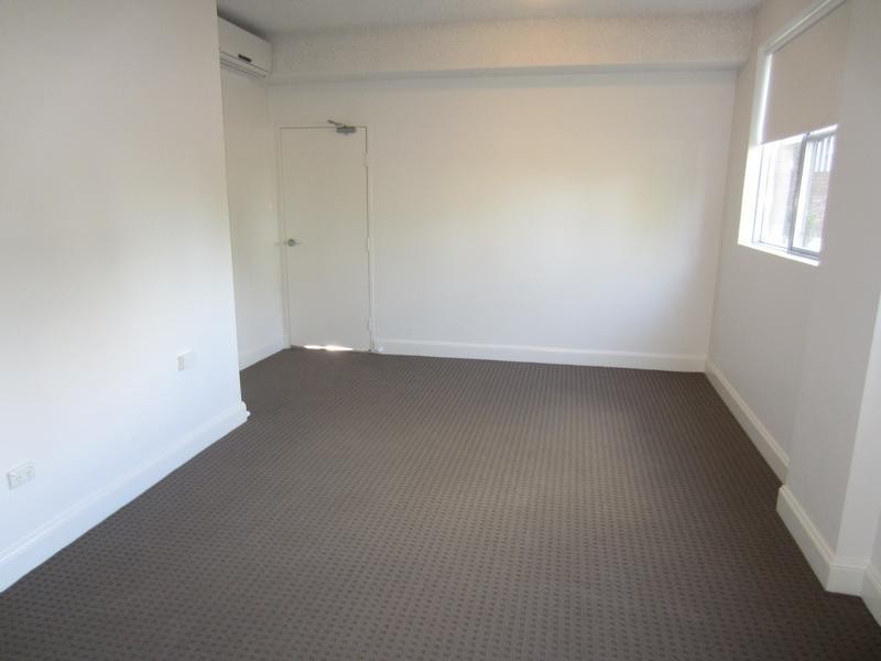 1/8 Ben Street, Goulburn NSW 2580